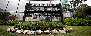 Placa da Mossack Fonseca na Cidade do Panamá – Arnulfo Franco/Associated Press Placa da Mossack Fonseca na Cidade do Panamá – Arnulfo Franco/Associated Press