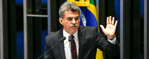 O senador Romero Jucá (PMDB-RR), apontado como receptor de propina – Pedro Ladeira - 5.abr.2016/Folhapress