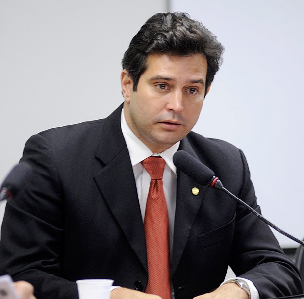 O deputado federal Maurcio Quintella Lessa (PR-AL) em sesso na Cmara dos Deputados