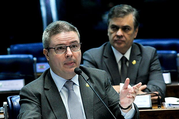 O senador Antonio Anastasia (PSDB-MG), em sesso no plenrio