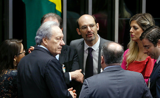 O presidente do STF (Supremo Tribunal Federal), Ricardo Lewandowski, antes de retomar julgamento de Dilma Rousseff no Senado