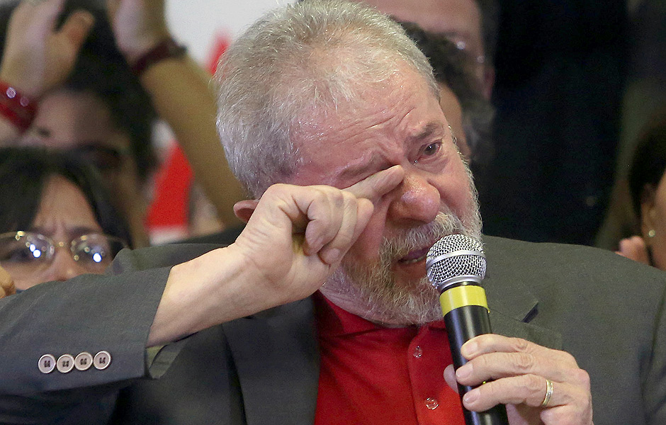 O ex-presidente Lula durante entrevista coletiva para falar sobre as acusaes da Lava Jato