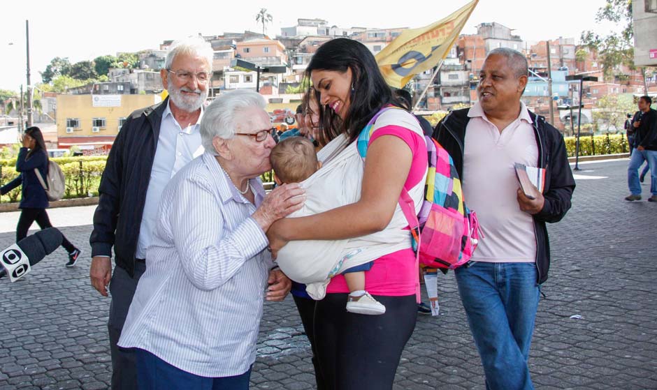 A candidata Luiza Erundina (PSOL) em campanha no comeo de setembro