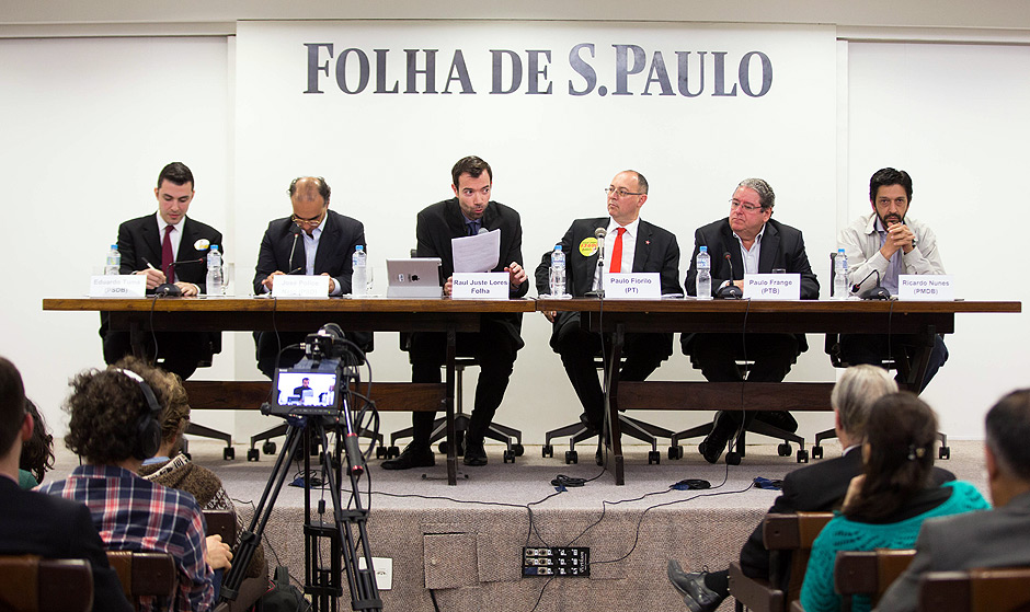 SAO PAULO, 27.09.16 19h. Debate de candidatos a reeleicao para vereadores em Sao Paulo no auditrio da sede da Folha de Sao Paulo. Eduardo Tuma (PSDB), Jose Police Neto (PSD), Raul Juste Lores (Folha), Paulo Fiorino (PT), Paulo Franze (PTB), Ricardo Nunes (PMDB). PODER ***EXCLUSIVO FOLHA***
