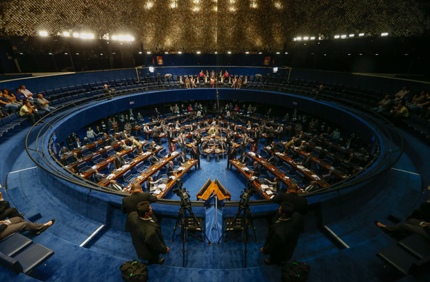 BRASILIA, DF, BRASIL, 24-08-2016, 18h00: Plenrio do senado durante a votao da DRU na noite de hoje. O senador Renan Calheiros (PMDB-AL) preside a sesso. (Foto: Pedro Ladeira/Folhapress, PODER)