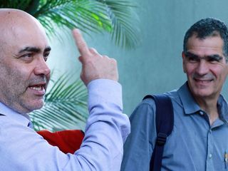 Cláudio Couto (à esq.), da FGV-SP, e Fernando Limongi, da USP, debatem balanço das eleições