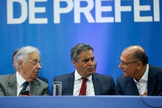Fernando Henrique Cardoso, Acio Neves e Geraldo Alckmin no encontro de prefeitos do PSDB em Braslia