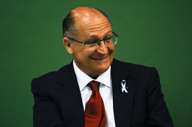 O governador de São Paulo, Geraldo Alckmin, em evento de ampliação do programa de check-up gratuito para homens com diagnóstico de DSTs