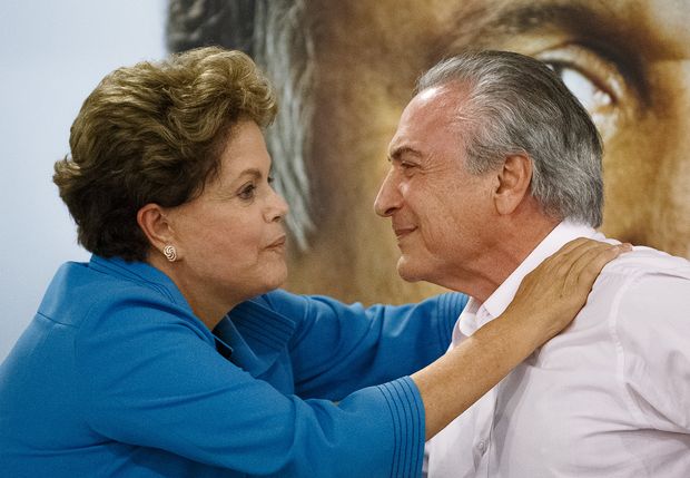 Dilma Roussef e Michel Temer em encontro de campanha do governador do Rio, Luiz Fernando Pezão