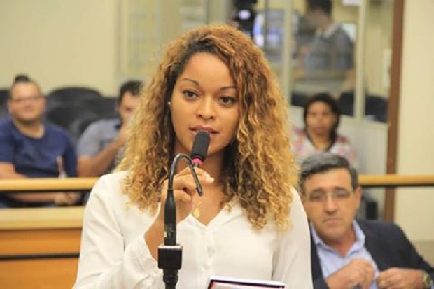A vereadora de Araraquara Thainara Faria (PT-SP)