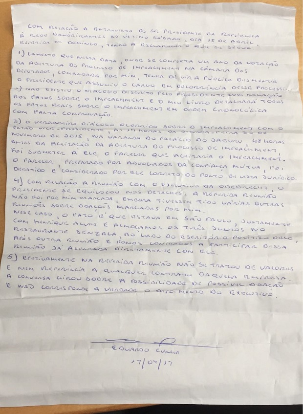 Reprodução de nota escrita por Eduardo Cunha na prisão, em Curitiba