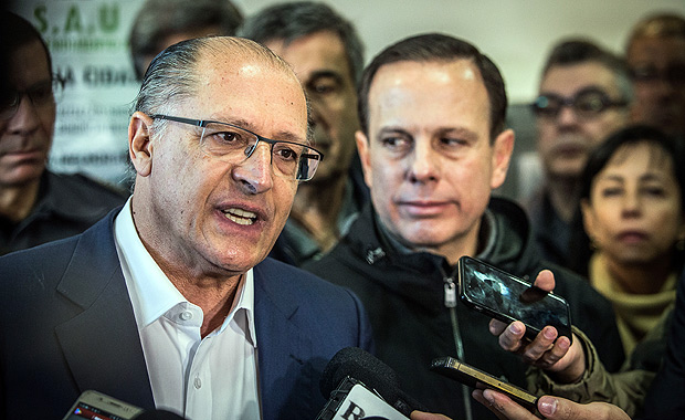Alckmin ( esq.) trabalha para ser candidato a presidente, e Doria deixa pretenses no ar 