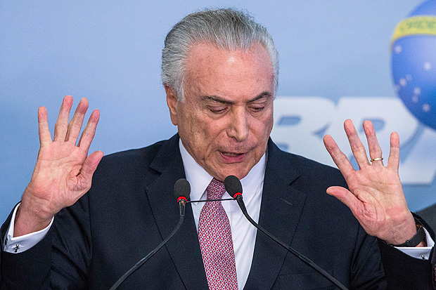 O presidente Michel Temer viu o noticiário desviar o foco de sua denúncia para a condenação de Lula