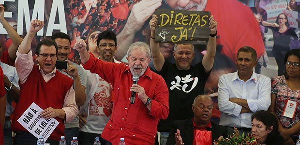 Diadema SP Brasil 15 07 2017 No sindicato dos metalurgicos o ex-presidente Luiz Inacio Lula da Silva fala no encontro com trabalhadores .PODER . Jorge Araujo Folhapress 703 ORG XMIT: XXX