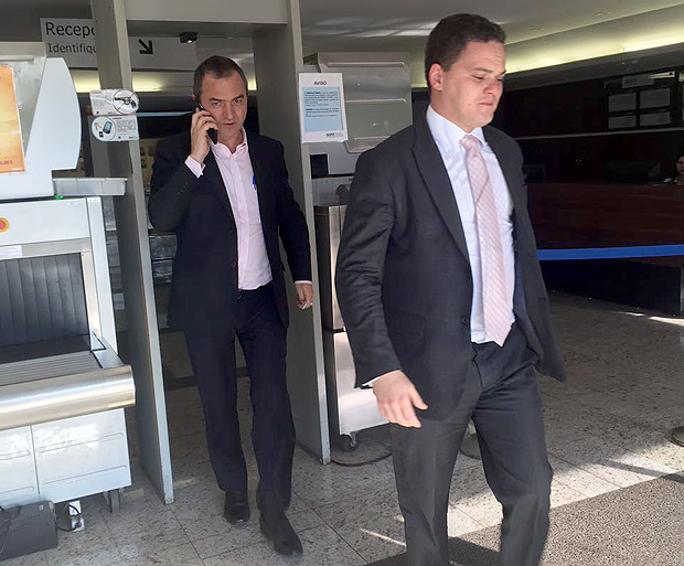 O empresrio Joesley Batista deixa o prdio da Procuradoria do Distrito Federal na tarde desta tera-feira (29), aps reunio com o procurador Anselmo Lopes 