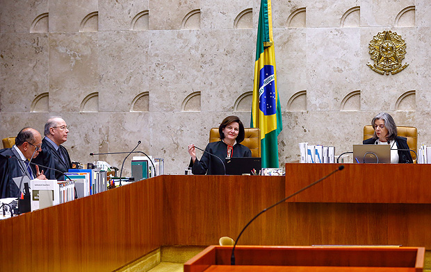 The Supreme Court decides to send the accusation against president Michel Temer to the lower house of Congress 