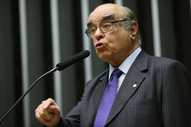 O deputado Bonifácio de Andrada (PSDB-MG), que votou a favor de Temer na primeira denúncia