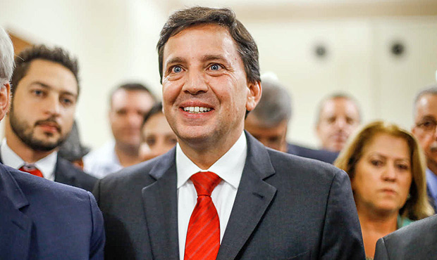 O secretrio estadual Floriano Pesaro, que  pr-candidato a governador de So Paulo pelo PSDB