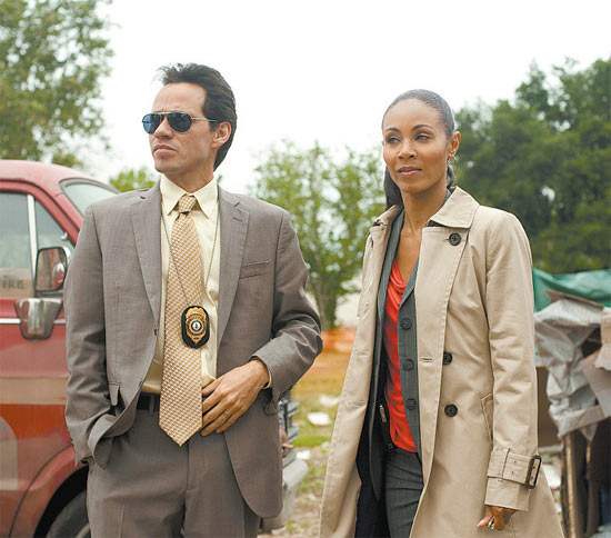 Marc Anthony e Jada Pinkett-Smith em 'Hawthorne