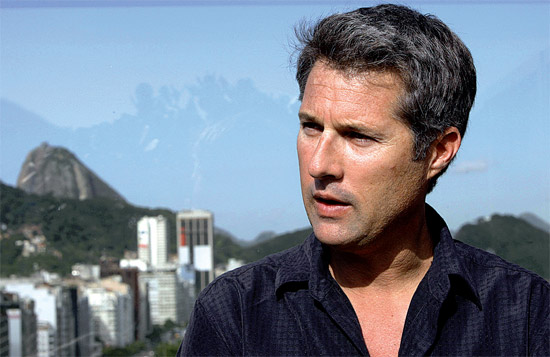 David Goldman, pai de Sean, no Rio, poucos dias antes de o garoto ser levado aos EUA