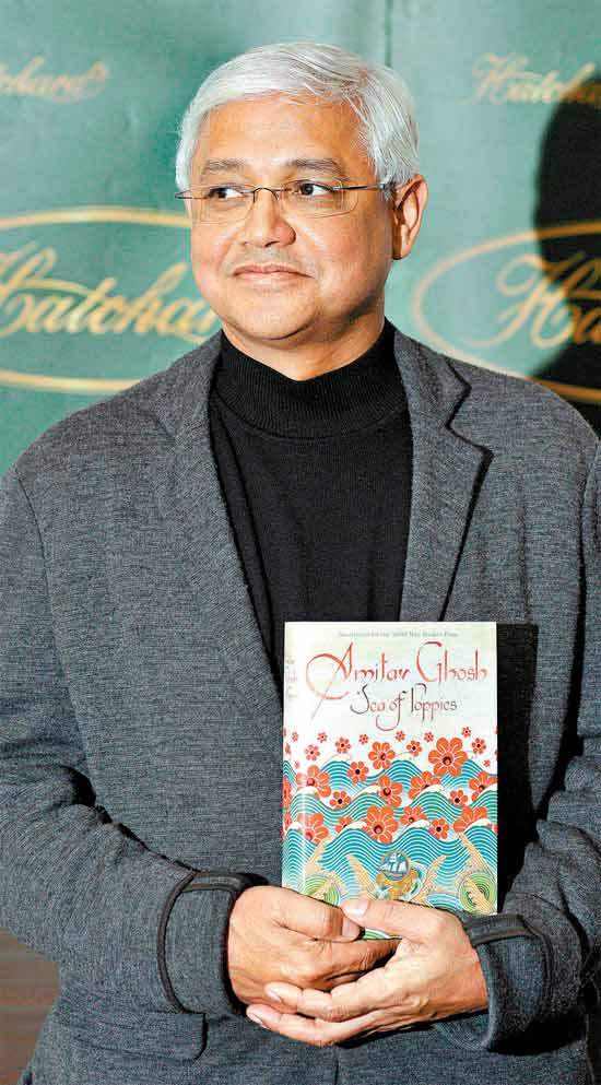 Amitav Ghosh, autor de "Mar de Papoulas", em Londres