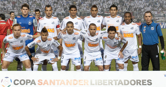 Time posado do Santos antes da final da Copa Libertadores 2011, entre Santos e Peñarol (URU)