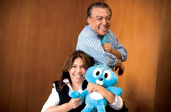 Mauricio de Sousa e sua filha Mnica Spada e Sousa, no estdio da produtora na capital paulista