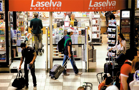 Livraria Laselva no aeroporto de Congonhas (SP)