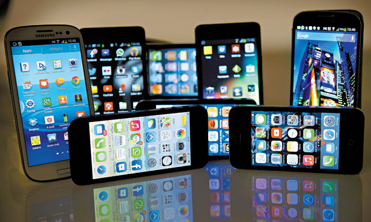 Modelos deiPhone, da Apple,e da linha GalaxyS, da Samsung