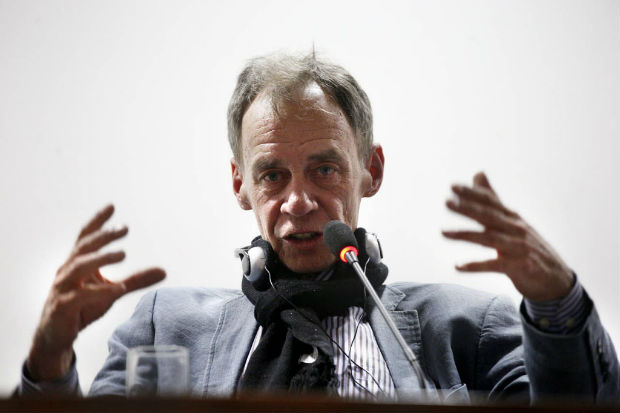 O jornalista David Carr, do "New York Times", durante palestra no auditrio da Folha