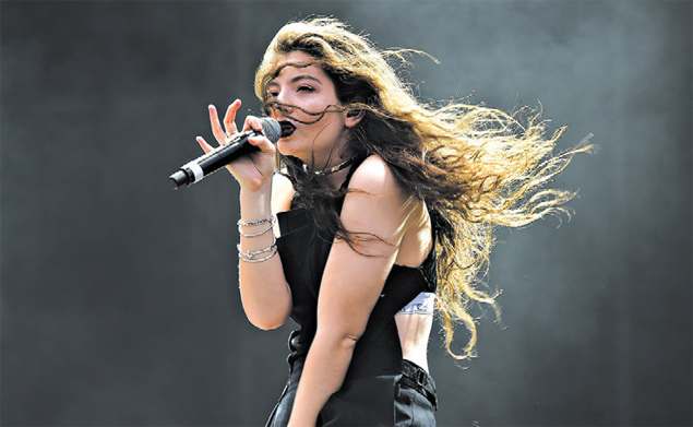 A cantora neo-zelandesa Lorde