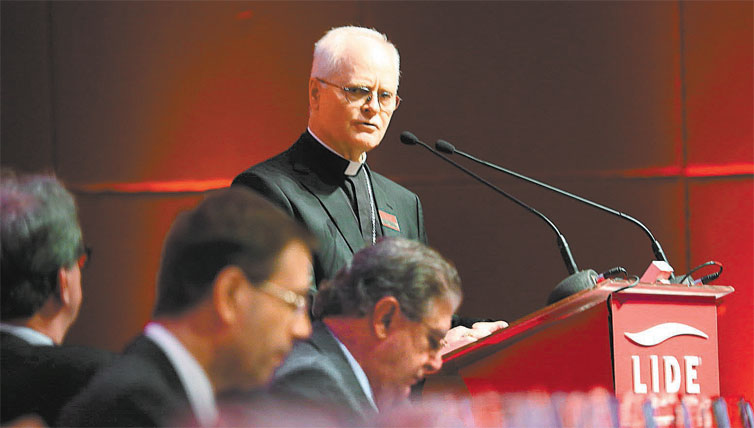 O cardeal Dom Odilo Pedro Scherer, arcebispo de so Paulo, fala a empresrios