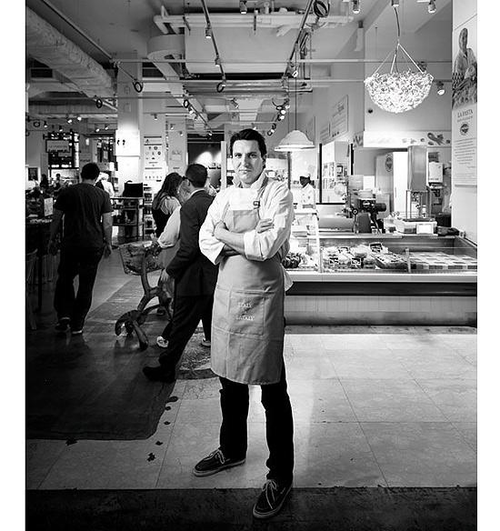 Chef brasileiro Felipe Saint-Martin, responsvel pelo setor de massas frescas do mercado italiano Eataly em NY