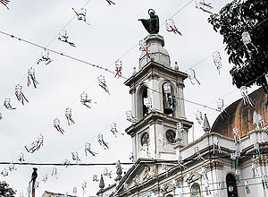 Bairro do Bexiga, na zona central de So Paulo, recebe a tradicional festa de Nossa Senhora Achiropita