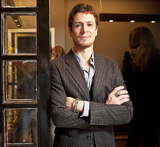 Raphael Falci, 36, ex-publicitrio que virou designer de acessrios e agrada das peruas s modernetes