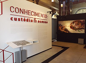 Exposição "Conhecimento: custódia e acesso" no Museu da Língua Portuguesa. 