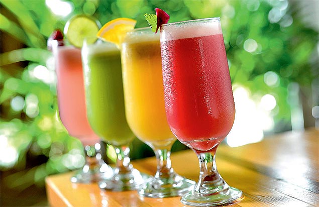 Os quatro novos sabores de suco do Uni, restaurante do Masp: Vermelho, Amarelo, Verde e Rosa
