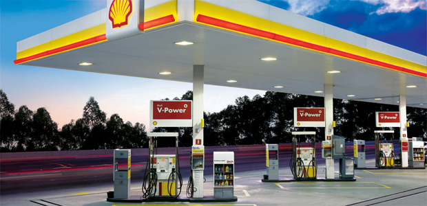 Posto de gasolina com a bandeira da Shell; distribuidoras vem faturando no pas