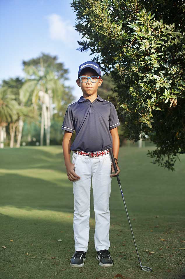 Pedro Miyata, 9, que comeou a jogar golfe com quatro anos, em campo na zona sul de So Paulo