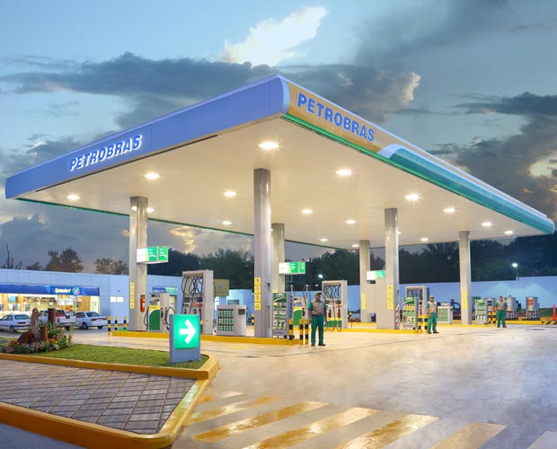 Petrobras reinaugura posto de combustvel, em San Lorenzo (Argentina). As unidades da companhia no exterior tambm podem ser vendidas