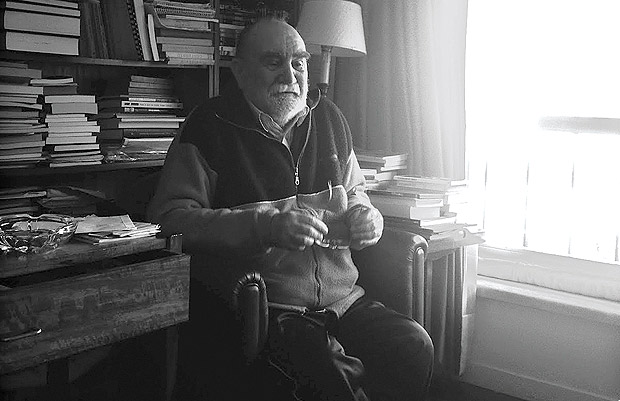 O poeta Herberto Helder, de 84 anos, morreu na segunda-feira na sua casa em Cascais. Herberto Helder Luís Bernardes de Oliveira nasceu a 23 de novembro de 1930 no Funchal. A Morte sem Mestre foi o último livro do poeta, publicado pela Porto Editora em junho de 2014. Arquivo Correio da Manha ***DIREITOS RESERVADOS. NO PUBLICAR SEM AUTORIZAO DO DETENTOR DOS DIREITOS AUTORAIS E DE IMAGEM***