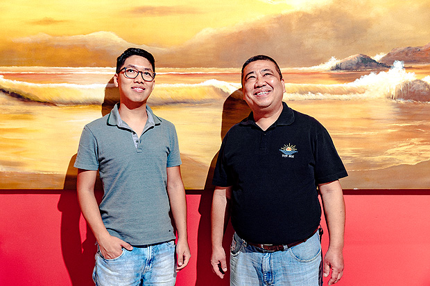 Johny Wong e Tommy Wong, proprietrios do restaurante de comida chinesa Ton Hoi
