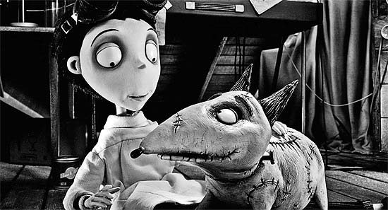 Cena de "Frankenweenie", de Tim Burton