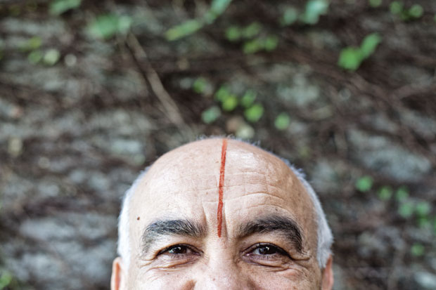 O homem mais importante da yoga Ayengar, Faeq Biria, 69