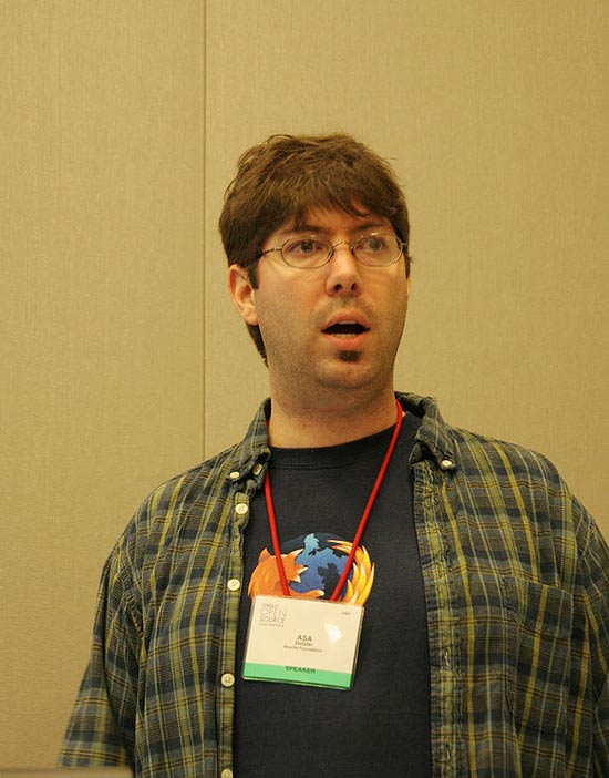 Asa Dotzler, diretor de desenvolvimento comunitrio do Mozilla Firefox