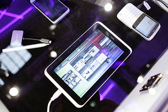 Tablet Flyer, da HTC,  exibido no Mobile World Congress, em Barcelona