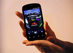 Smartphone Vision, um dos modelos fabricados pela Huawei