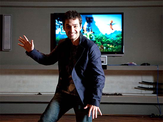 Alex Kipman, funcionrio brasileiro da Microsoft que criou o dispositivo Kinect, para Xbox 360