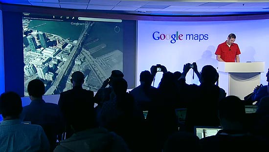 Peter Birch, gerente de produtos do Google Earth, em conferência do Google Maps 