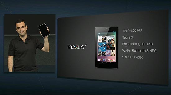 O brasileiro Hugo Barra, responsvel pelo desenvolvimento do sistema Android, com o Nexus 7
